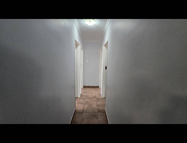 3 BEDROOM SECTIONAL TITLE FOR SALE IN CASTLEVIEW
